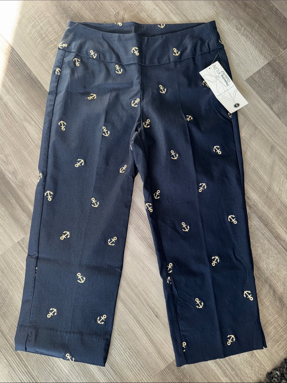 NEW Lulu-B cropped pants 2 navy blue gold anchors nautical resort wear Capri